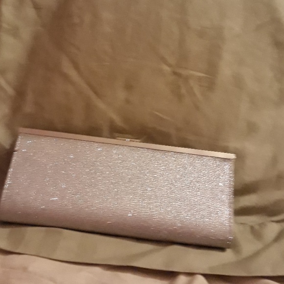 Purse - Picture 3 of 3